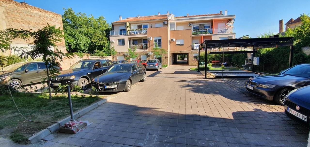 Ferienwohnung Julija Pančevo Exterior foto